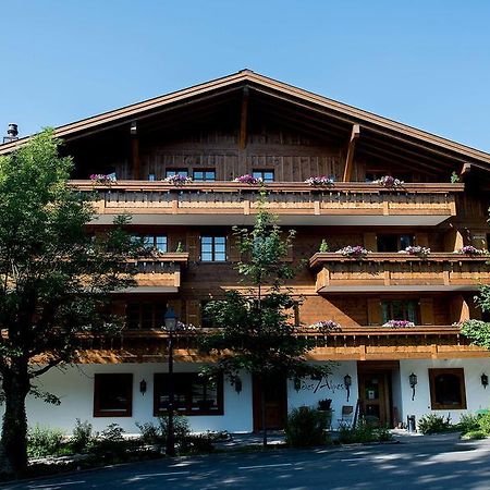 Hotel Des Alpes Superieur Ґштад Екстер'єр фото